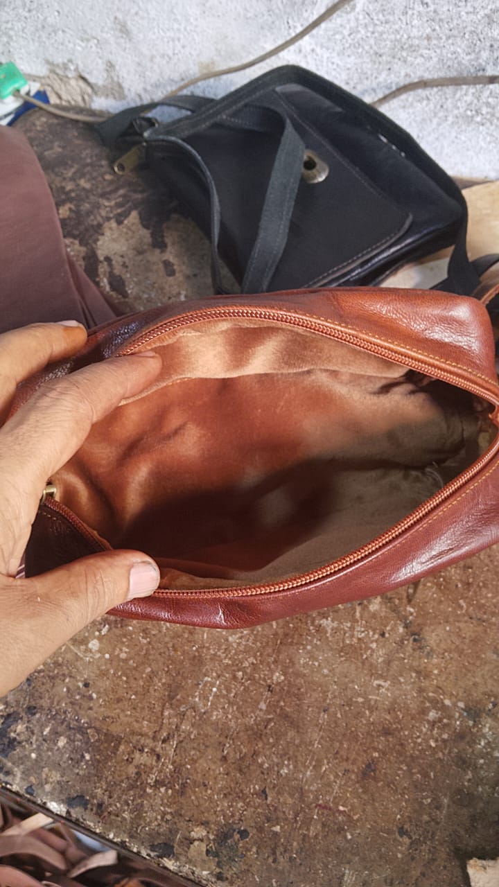 Trousse de Toilette en Cuir Naturel Fait Main – Artisanat Marocain