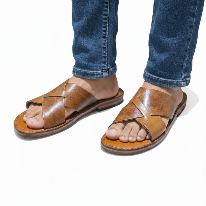 Sandales pour hommes en cuir naturel - brides croisées