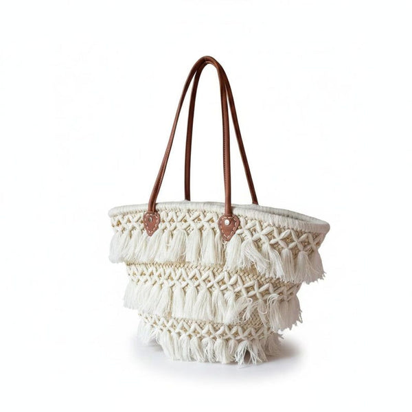 Sac panier en paille macramé avec franges ivoire et perles dorées